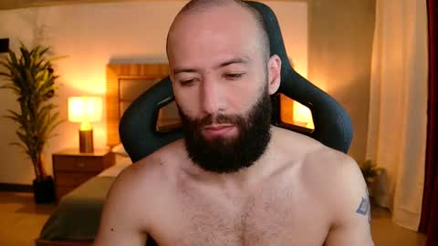 Snapshot of justin_hton chatting on 01-14-26, 09:48 Justin online show from 01-14-26, 09:48