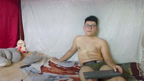 JUSTIN Y JAZMIN online show from 03-04-26, 08:26