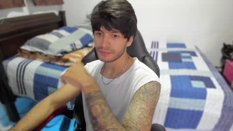 Snapshot of justin_stark1 chatting on 12-11-24, 12:12 Diego online show from 12-11-24, 12:12