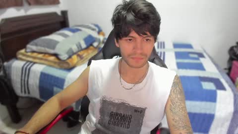 Snapshot of justin_stark1 chatting on 12-16-24, 11:28 Diego online show from 12-16-24, 11:28