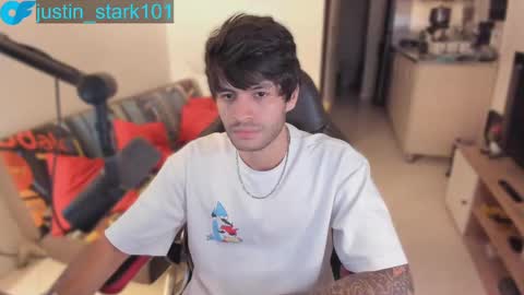 Snapshot of justin_stark1 chatting on 09-16-25, 12:33 Diego online show from 09-16-25, 12:33