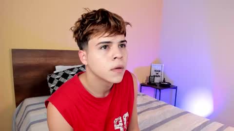 Snapshot of justinbiler chatting on 01-09-25, 12:41 Justin online show from 01-09-25, 12:41