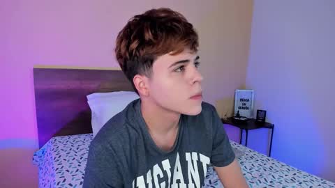 Snapshot of justinbiler chatting on 01-19-25, 12:28 Justin online show from 01-19-25, 12:28