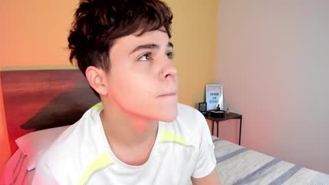 Snapshot of justinbiler chatting on 01-26-25, 12:33 Justin online show from 01-26-25, 12:33