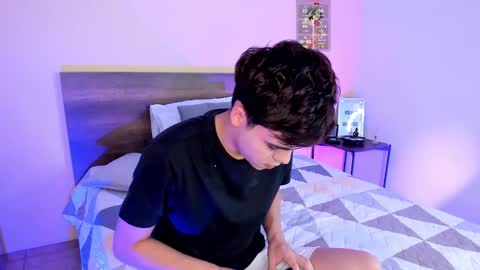 Snapshot of justinbiler chatting on 01-29-25, 12:24 Justin online show from 01-29-25, 12:24