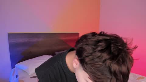 Snapshot of justinbiler chatting on 02-07-25, 12:28 Justin online show from 02-07-25, 12:28