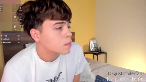 Snapshot of justinbiler chatting on 03-09-25, 06:54 Justin online show from 03-09-25, 06:54