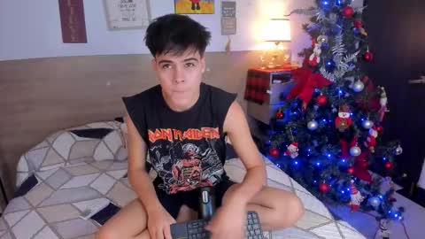 Snapshot of justinbiler chatting on 11-21-25, 12:48 Justin online show from 11-21-25, 12:48