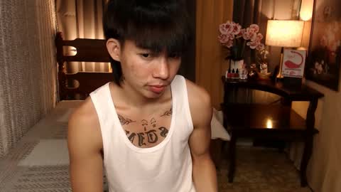 Snapshot of justine_hunk chatting on 12-05-24, 12:44 justine_hunk online show from 12-05-24, 12:44