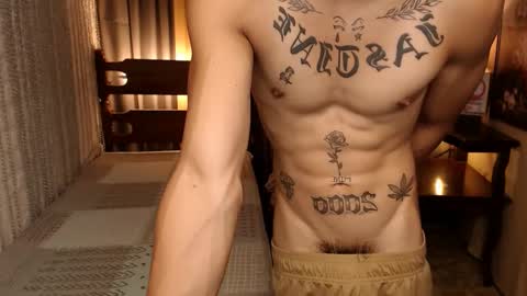 Snapshot of justine_hunk chatting on 12-16-24, 10:56 justine_hunk online show from 12-16-24, 10:56