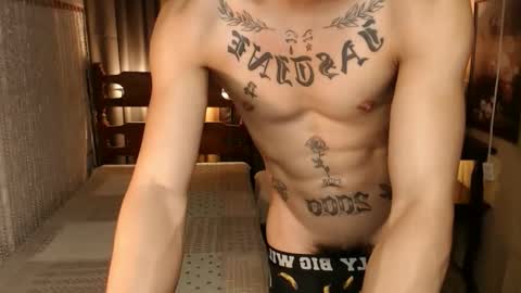 Snapshot of justine_hunk chatting on 02-24-25, 12:41 justine_hunk online show from 02-24-25, 12:41