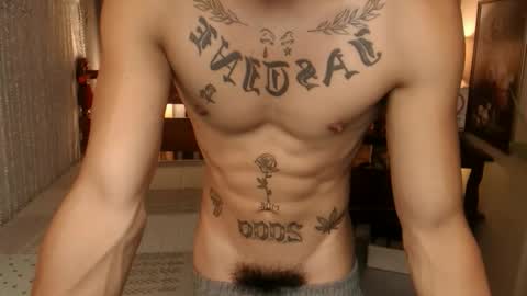 Snapshot of justine_hunk chatting on 11-10-25, 06:12 justine_hunk online show from 11-10-25, 06:12