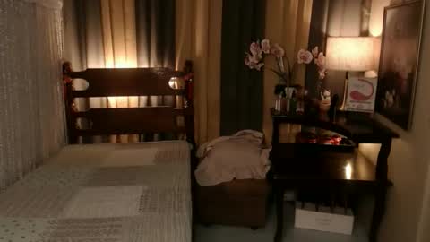 justine_hunk online show from 03-24-26, 07:46