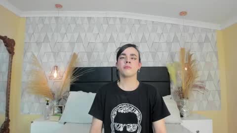 Justine online show from 02-23-26, 04:10