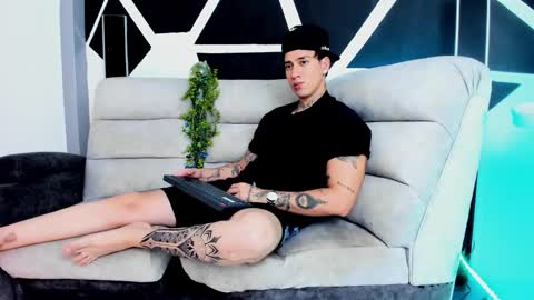 Snapshot of justinfuller_31 chatting on 09-30-25, 11:32 justinfuller_31 online show from 09-30-25, 11:32