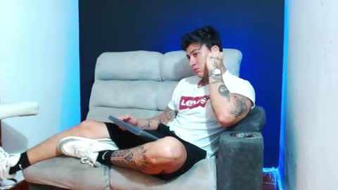 Snapshot of justinfuller_31 chatting on 05-27-26, 03:03 justinfuller_31 online show from 05-27-26, 03:03