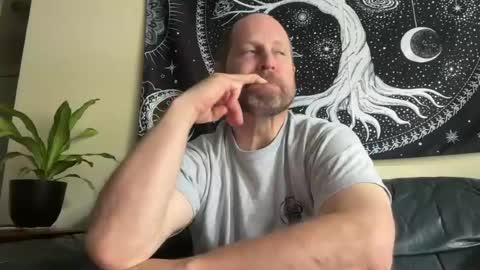 Snapshot of justinr396 chatting on 07-26-26, 05:09 justinr396 online show from 07-26-26, 05:09