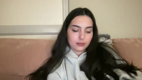 Jess online show from 12-31-24, 05:44