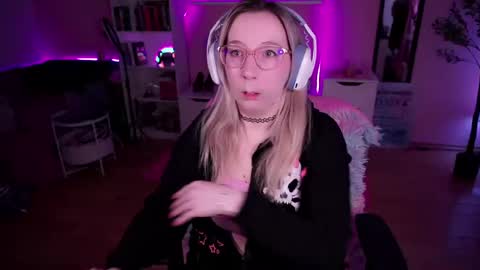 Kerry online show from 02-21-25, 09:24