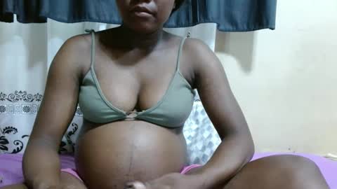 Snapshot of justlhot chatting on 02-11-25, 07:33 Justlhot online show from 02-11-25, 07:33