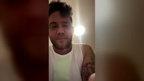 justme697977 online show from 04-18-26, 03:54