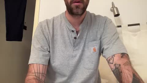 Snapshot of justmeandyou00 chatting on 01-15-26, 11:37 justmeandyou00 online show from 01-15-26, 11:37