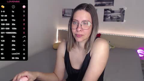 Snapshot of justmexy7 chatting on 05-14-26, 04:08 Julie online show from 05-14-26, 04:08