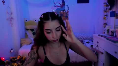 Snapshot of justmia_ chatting on 01-22-25, 03:09 Mia online show from 01-22-25, 03:09