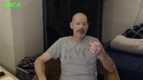 Justonetime1 online show from 04-19-26, 01:05