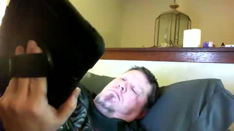 justsetfree online show from 01-18-25, 01:41