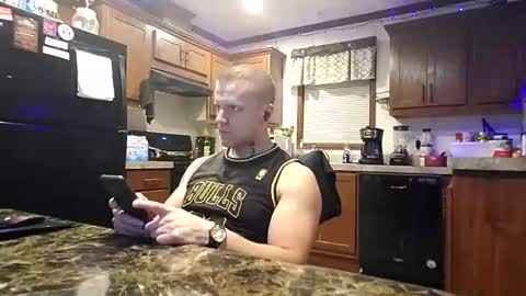 justus0624 online show from 10-09-25, 03:04