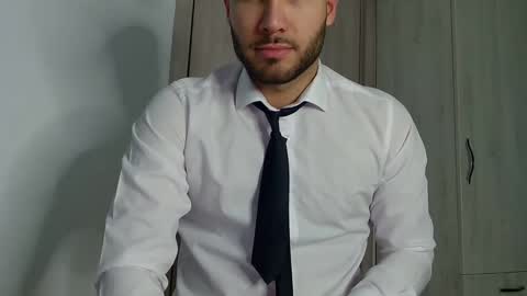 Snapshot of justynxxx1 chatting on 02-17-25, 06:31 Justin online show from 02-17-25, 06:31