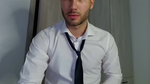 Snapshot of justynxxx1 chatting on 02-28-25, 05:37 Justin online show from 02-28-25, 05:37