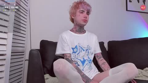 Juuzou hehim u can call me Juz online show from 01-19-25, 11:23