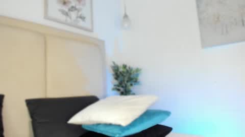 ees 3 online show from 02-15-25, 10:42