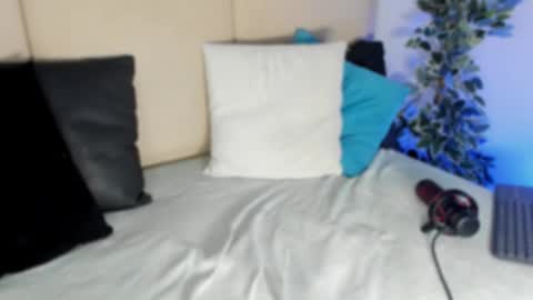 ees 3 online show from 02-18-25, 10:47