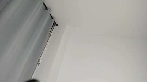 ees 3 online show from 11-12-25, 12:00