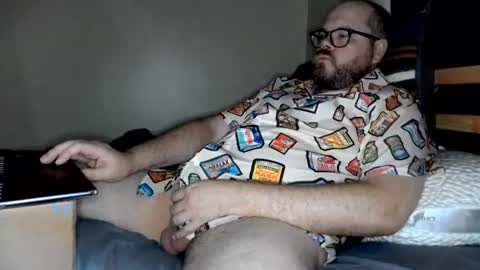 MidsizeBiGuy online show from 07-17-26, 08:10