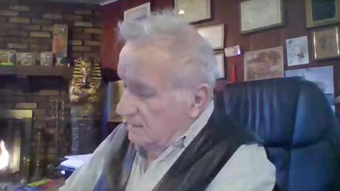 Snapshot of jywisco chatting on 09-15-25, 02:06 jywisco online show from 09-15-25, 02:06