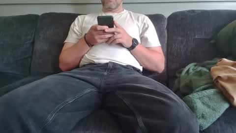 Snapshot of k00fler_08 chatting on 07-01-26, 09:58 koof online show from 07-01-26, 09:58