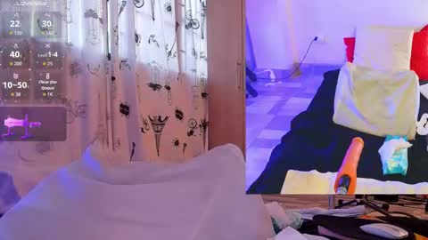  Karolin  online show from 02-15-26, 10:17