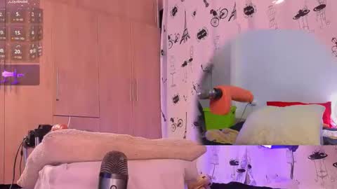  Karolin  online show from 04-13-26, 11:10