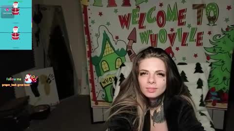 Snapshot of k8x4u chatting on 12-17-25, 05:13 K8X4U LOVE ME online show from 12-17-25, 05:13