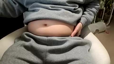 KI e697a5e69cac online show from 12-15-25, 02:32