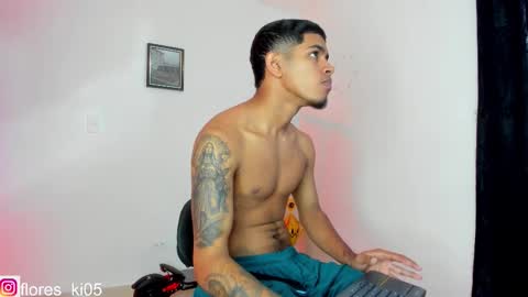 k_florez online show from 12-22-25, 06:38