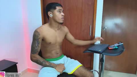 k_florez online show from 02-21-26, 09:10