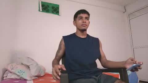 Snapshot of k_florez chatting on 07-17-26, 02:18 k_florez online show from 07-17-26, 02:18