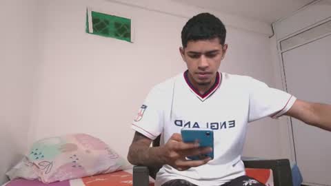 Snapshot of k_florez chatting on 07-19-26, 09:24 k_florez online show from 07-19-26, 09:24