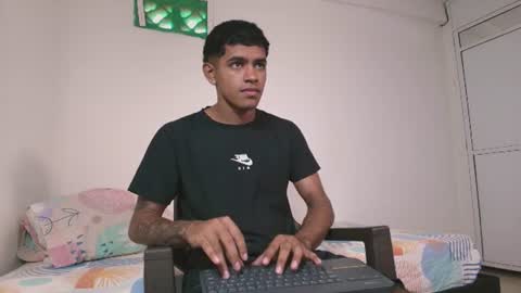 Snapshot of k_florez chatting on 07-28-26, 11:17 k_florez online show from 07-28-26, 11:17