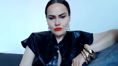 k_queen36 online show from 05-27-26, 10:01